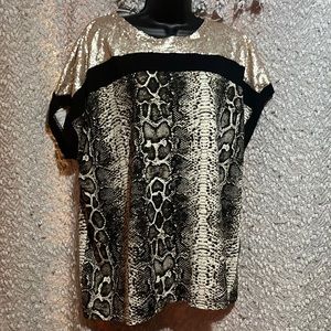 Southern Stitch brand XXL snake skin print with sequin detail